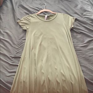 Alya olive green dress